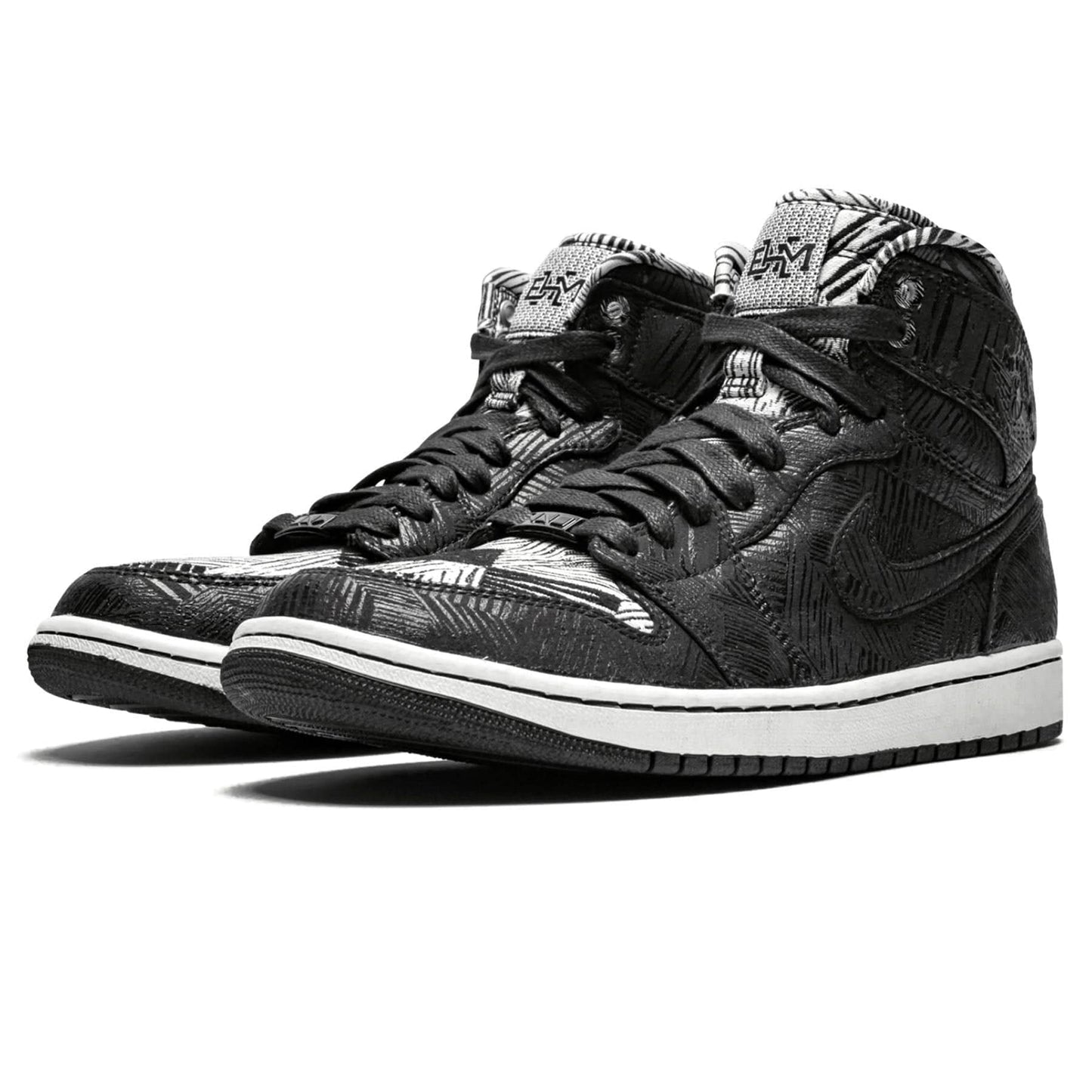 Air Jordan 1 Retro High 'BHM' — UK 3 | EU 35.5 | US 3.5 — Side View