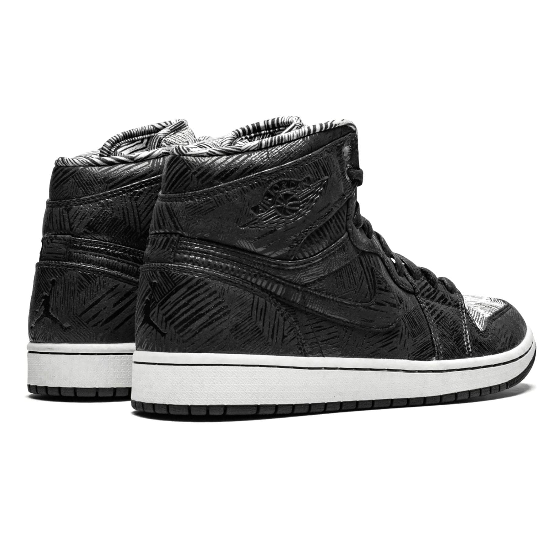 Air Jordan 1 Retro High 'BHM' — UK 3 | EU 35.5 | US 3.5 — Back View