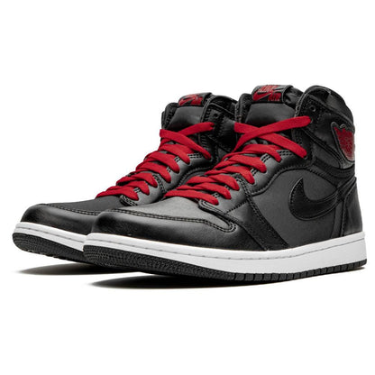 Air Jordan 1 Retro High OG 'Black Gym Red' — UK 3 | EU 35.5 | US 3.5 — Side View