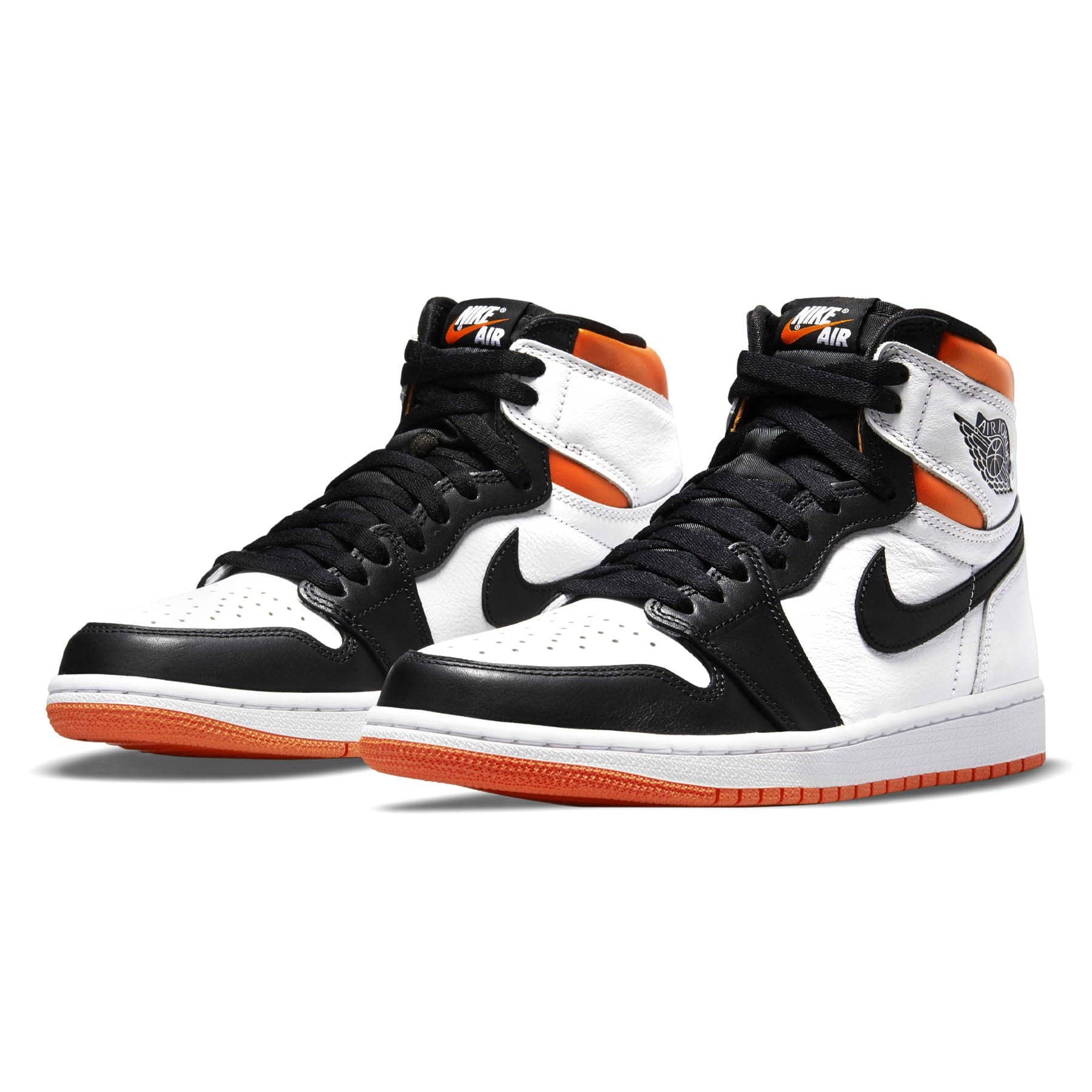 Air Jordan 1 Retro High OG 'Electro Orange' — UK 3 | EU 35.5 | US 3.5 — Side View