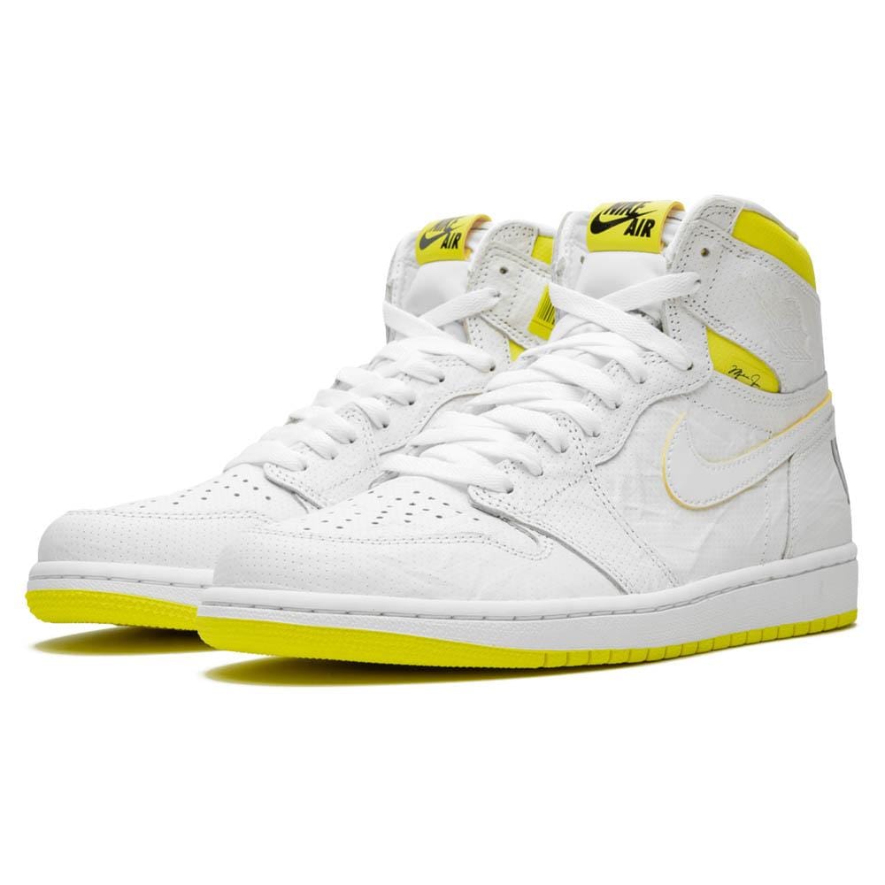 Air Jordan 1 Retro High OG 'First Class Flight' — UK 3 | EU 35.5 | US 3.5 — Side View