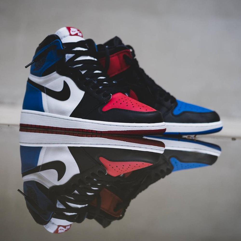 Air Jordan 1 High Retro Top 3 — UK 3 | EU 35.5 | US 3.5 — Back View