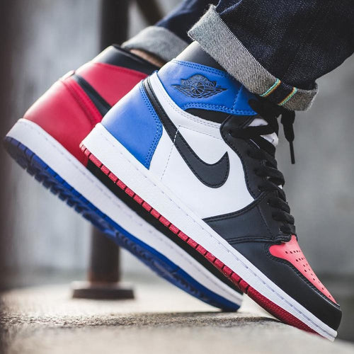 Air Jordan 1 High Retro Top 3 — UK 3 | EU 35.5 | US 3.5 — Side View
