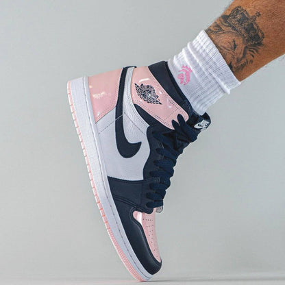 Air Jordan 1 Retro High Wmns OG SE 'Bubble Gum' — UK 2.5 | EU 35.5 | US 5 — Alternate View 7