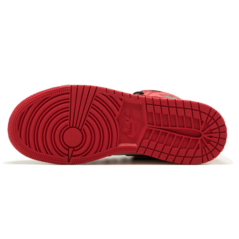 Air Jordan 1 Retro High OG GS "Bred Toe" — UK 13.5 | EU 32 | US 1Y — Top View