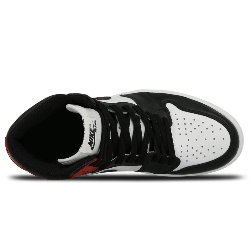 Air Jordan 1 Retro High OG Black Toe — UK 8.5 | EU 43 | US 9.5 — Detail View