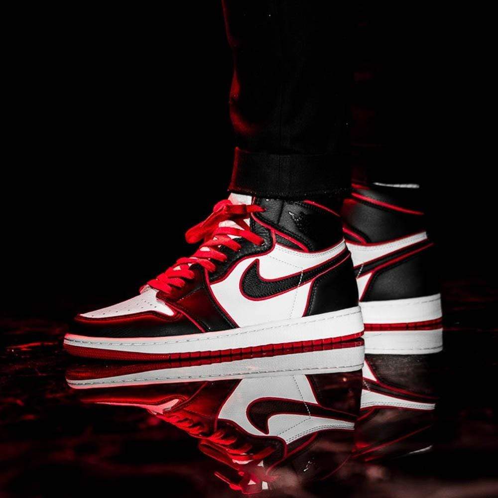 Air Jordan 1 Retro High OG 'Meant To Fly' — UK 3 | EU 35.5 | US 3.5 — Alternate View 7