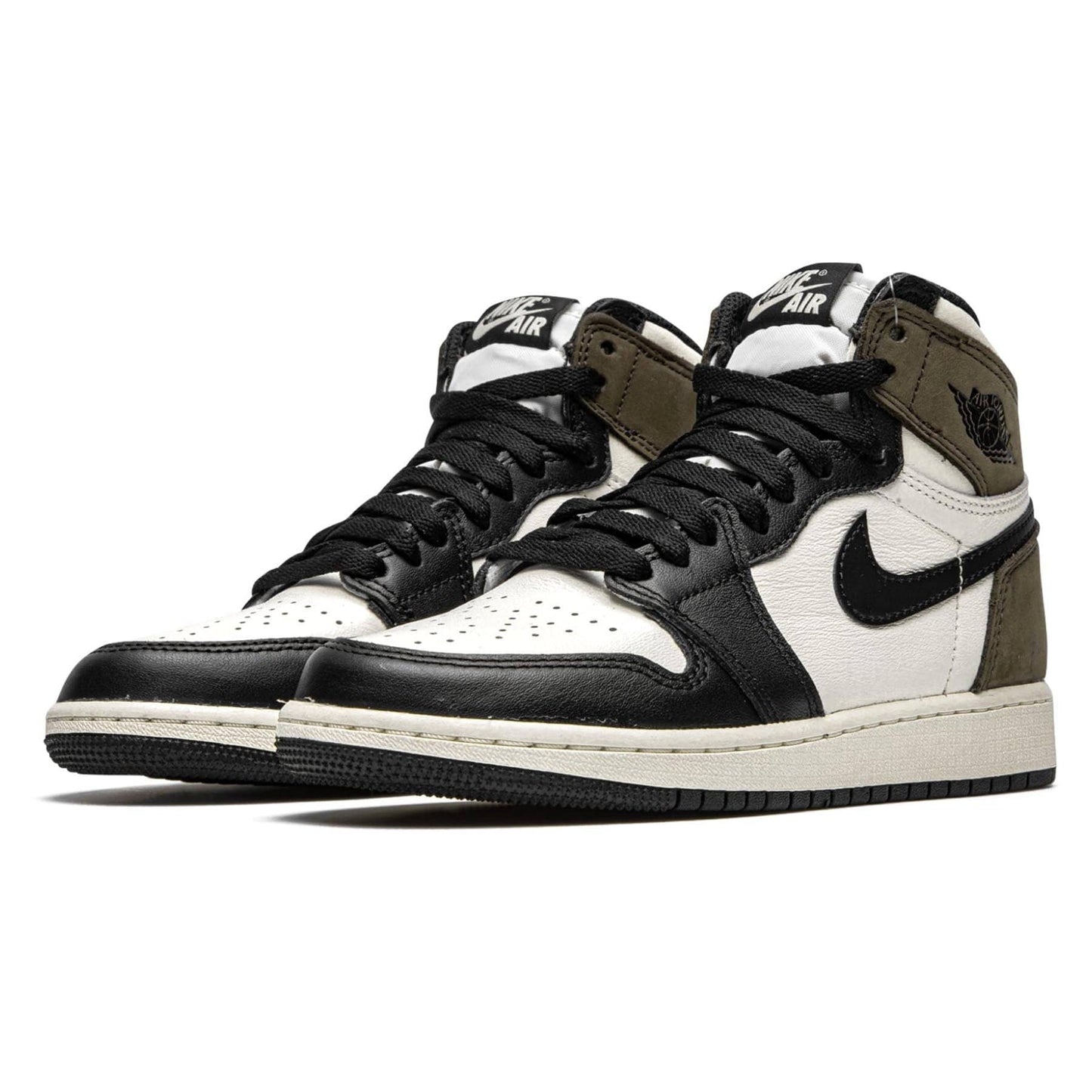 Air Jordan 1 Retro High OG GS 'Dark Mocha' — UK 13.5 | EU 32 | US 1Y — Side View