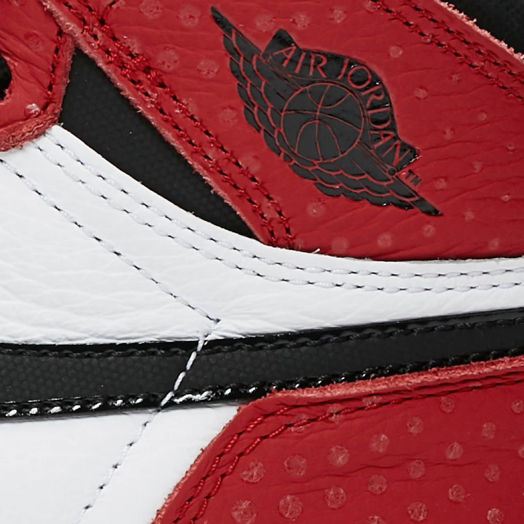 Air Jordan 1 Retro High GS 'Origin Story' — UK 13.5 | EU 32 | US 1Y — Alternate View 7