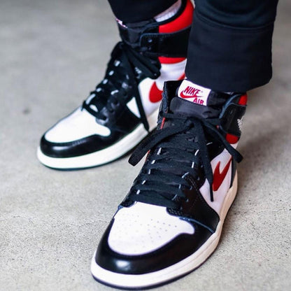 Air Jordan 1 Retro High OG 'Gym Red' — UK 3 | EU 35.5 | US 3.5 — Alternate View 7