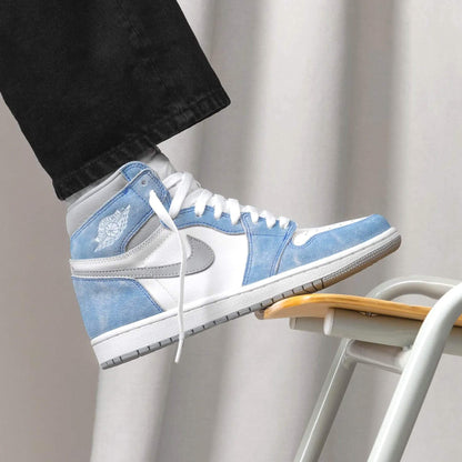Air Jordan 1 Retro High OG 'Hyper Royal' — UK 3 | EU 35.5 | US 3.5 — Lifestyle View