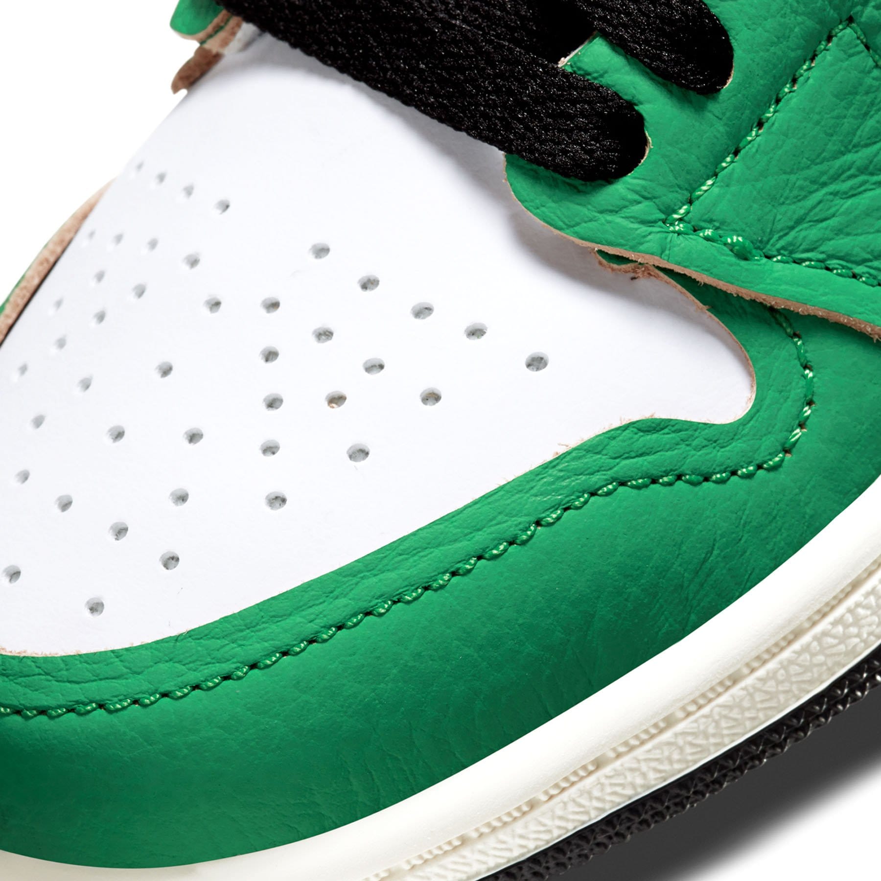 Air Jordan 1 Retro High OG PS 'Lucky Green' — UK 0C | EU 15 | US 0C — Lifestyle View