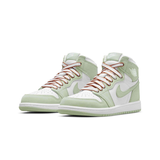 Air Jordan 1 Retro High OG PS 'Seafoam' — UK 10C | EU 27.5 | US 10.5C — Side View