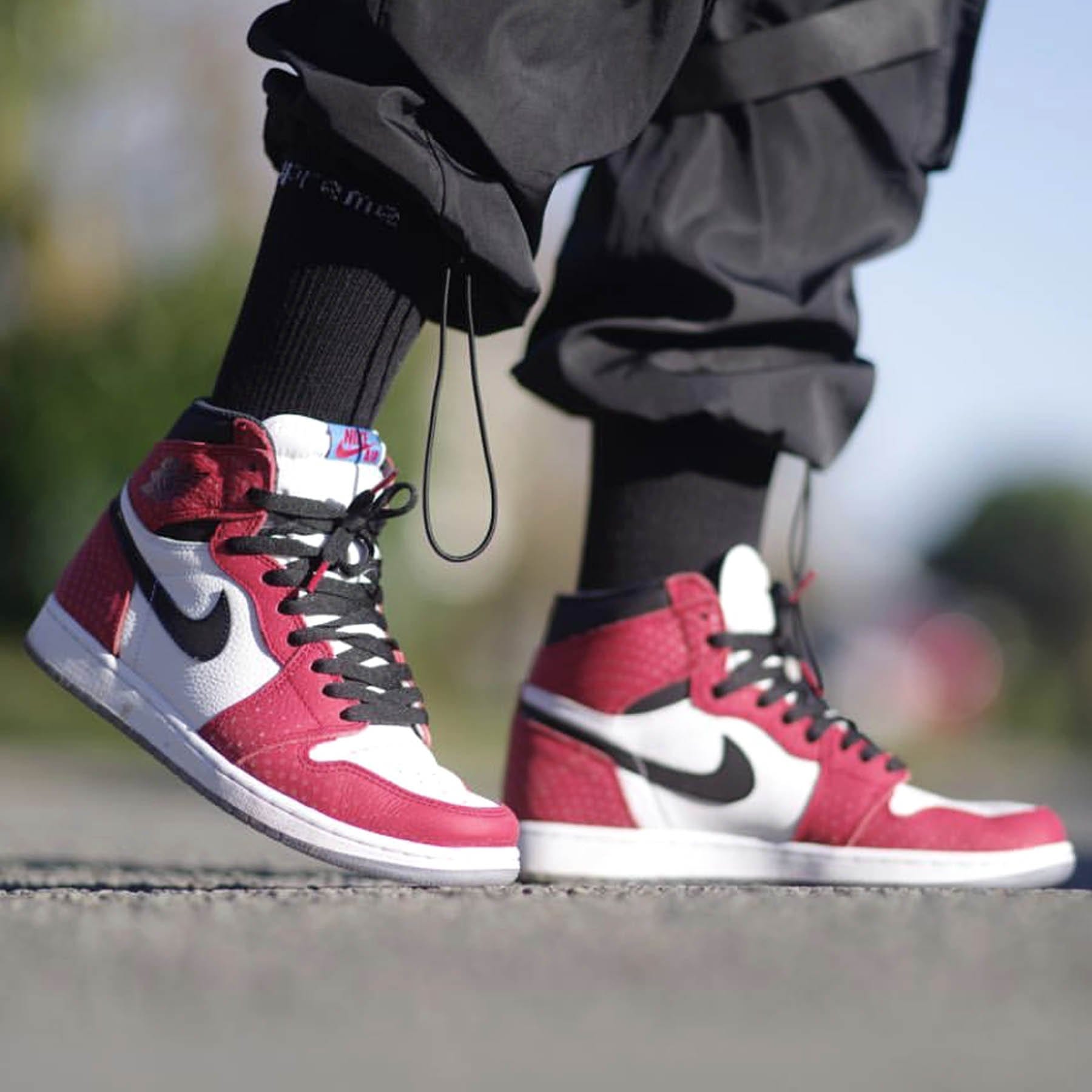Air Jordan 1 Retro High OG 'Origin Story' — UK 3 | EU 35.5 | US 3.5 — Alternate View 7