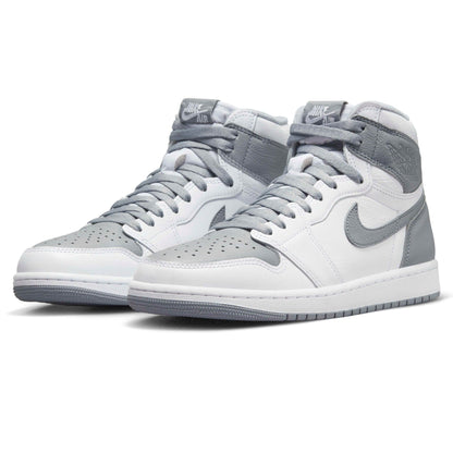 Air Jordan 1 Retro High OG 'Stealth' — UK 3 | EU 35.5 | US 3.5 — Side View