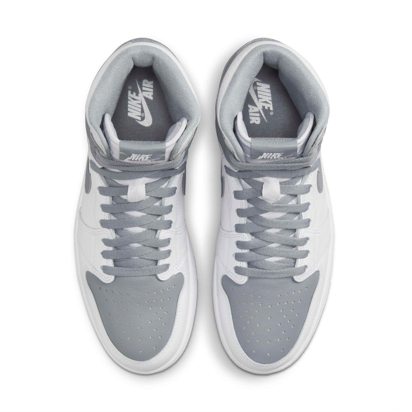 Air Jordan 1 Retro High OG 'Stealth' — UK 3 | EU 35.5 | US 3.5 — Back View