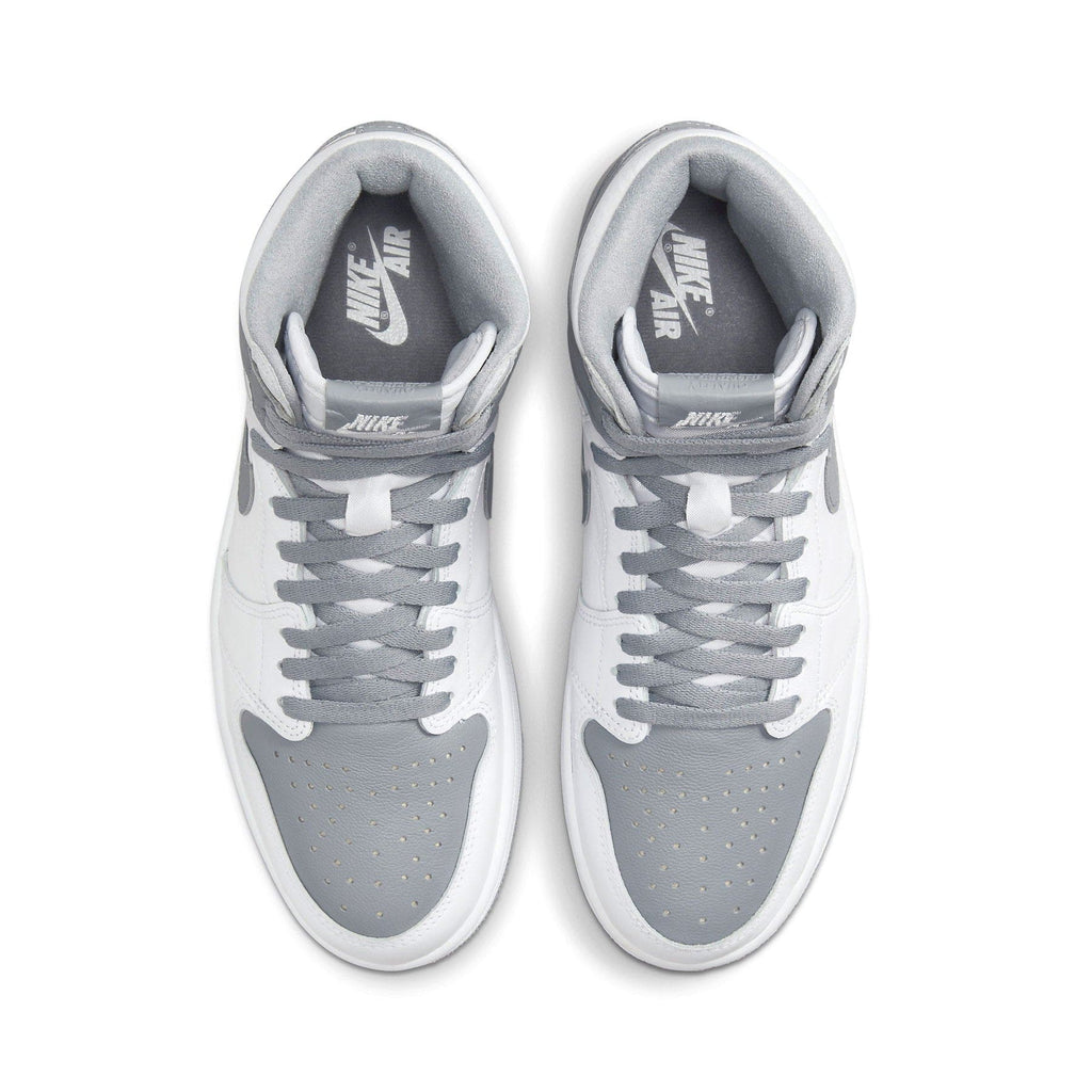 Air Jordan 1 Retro High OG GS 'Stealth' — UK 13.5 | EU 32 | US 1Y — Back View