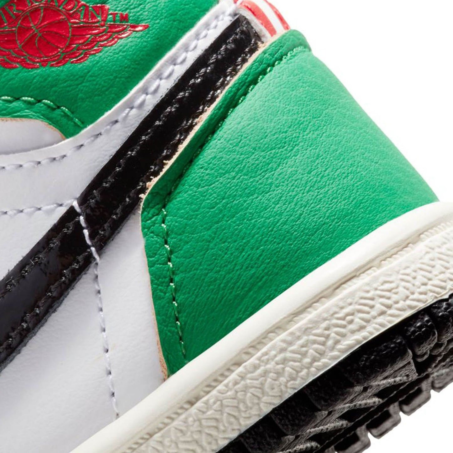 Air Jordan 1 Retro High OG TD 'Lucky Green' — UK 0C | EU 15 | US 0C — Alternate View 7
