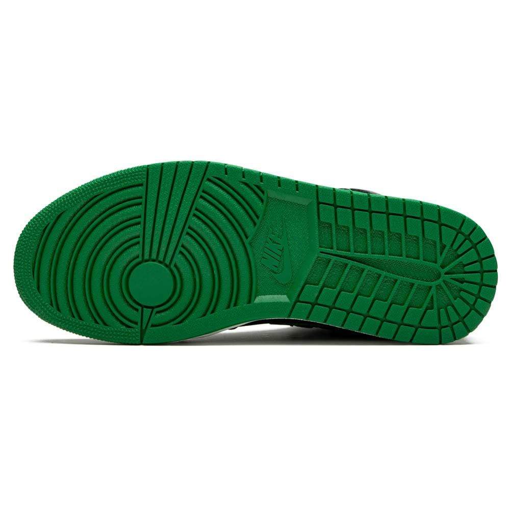 Air Jordan 1 Retro High OG 'Pine Green 2.0' — 3 UK | 35.5 EU — Detail View
