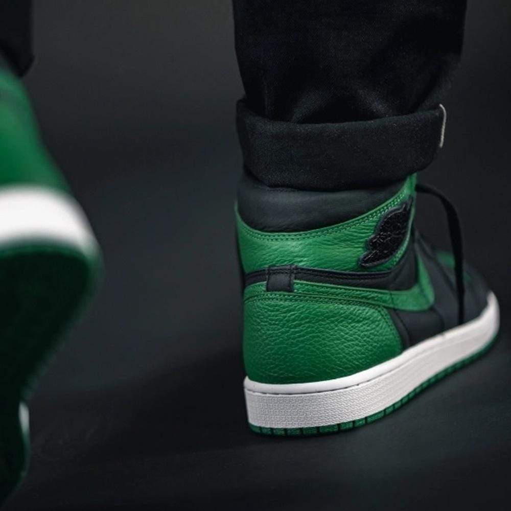 Air Jordan 1 Retro High OG 'Pine Green 2.0' — 3 UK | 35.5 EU — Alternate View 7
