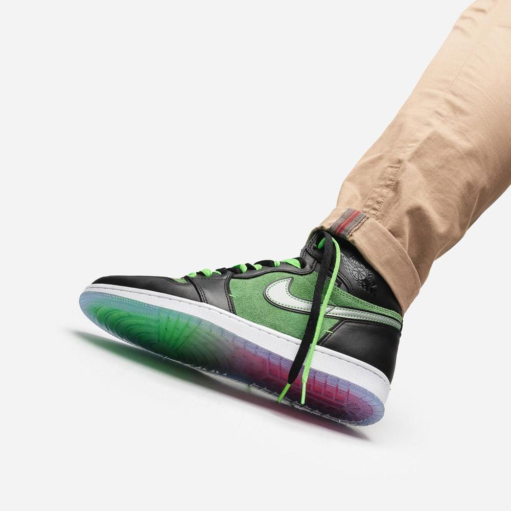 Air Jordan 1 High Zoom 'Rage Green' — UK 3 | EU 35.5 | US 3.5 — Lifestyle View