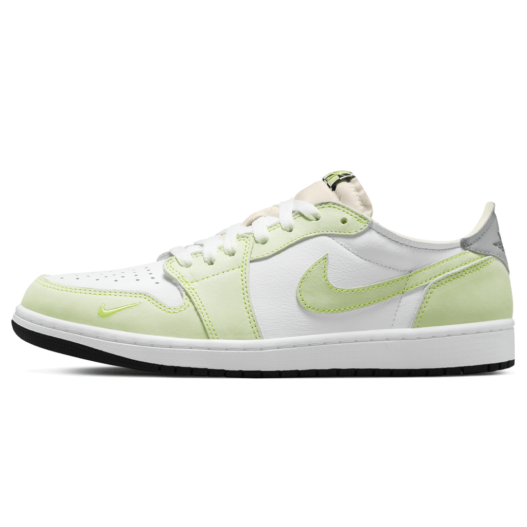 Air Jordan 1 Low OG 'Ghost Green' — UK 3 | EU 35.5 | US 3.5 — Front View