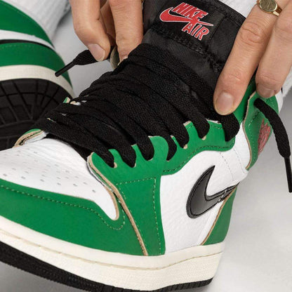 Air Jordan 1 Wmns Retro High OG 'Lucky Green' — UK 2.5 | EU 35.5 | US 5 — Alternate View 8