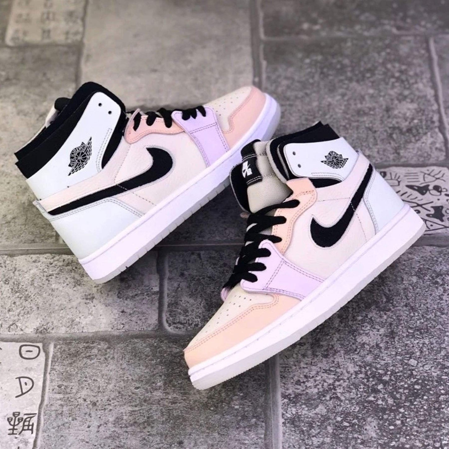 Air Jordan 1 High Zoom Comfort Wmns 'Easter' — UK 2.5 | EU 35.5 | US 5 — Alternate View 8