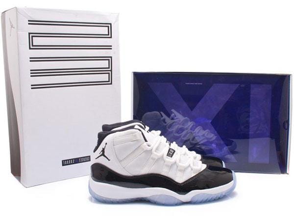 Air Jordan 11 Concord 2011 Retro — UK 3 | EU 35.5 | US 3.5 — Side View