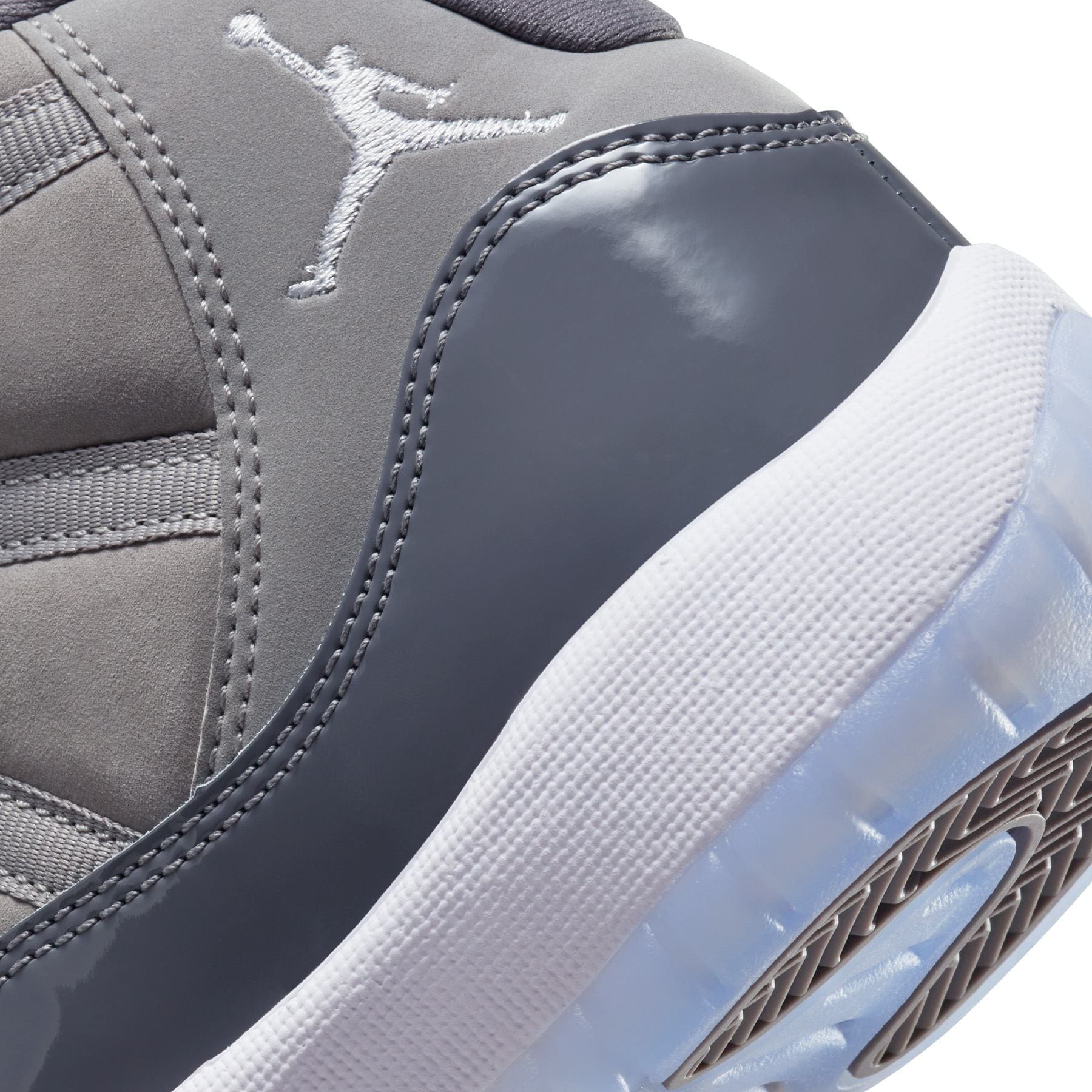 Air Jordan 11 Retro GS 'Cool Grey' 2021 — UK 13.5 | EU 32 | US 1Y — Alternate View 7