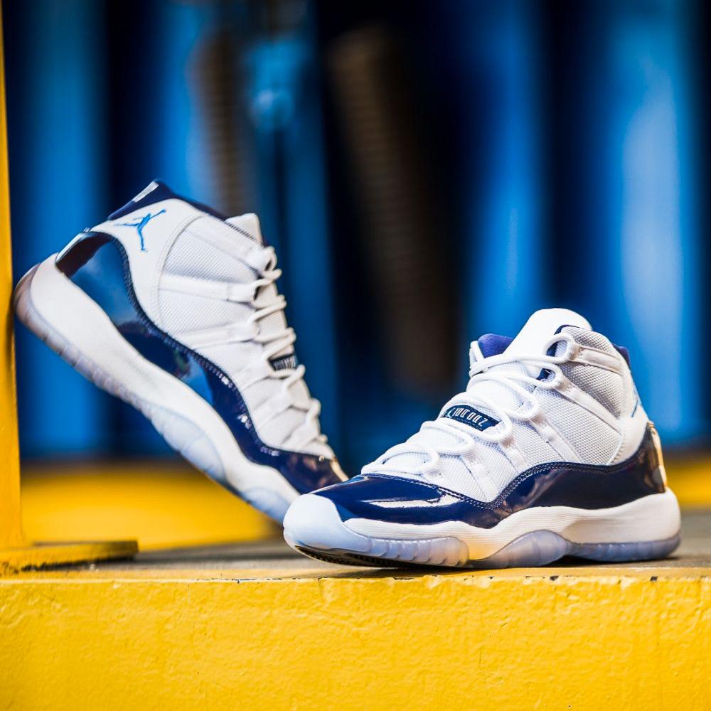Air Jordan 11 Retro GS White-Midnight Navy  Win like 82 — UK 13.5 | EU 32 | US 1Y — Alternate View 8