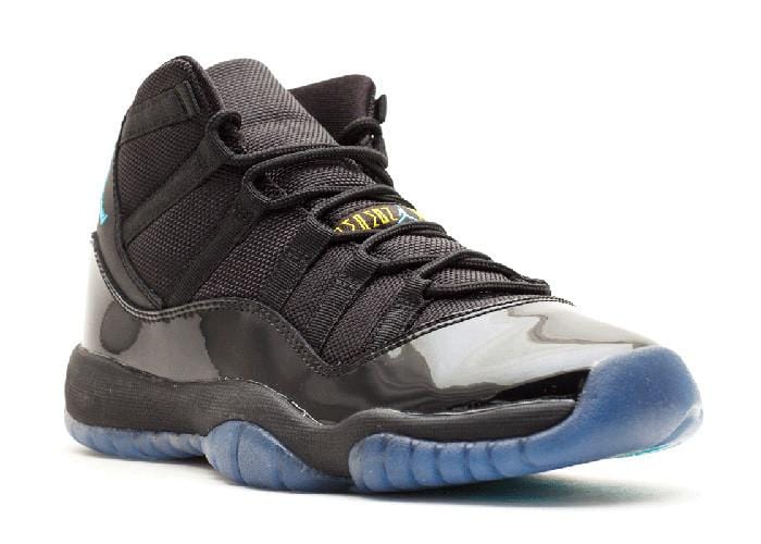 AIR JORDAN 11 RETRO (GS) "GAMMA BLUE" — UK 13.5 | EU 32 | US 1Y — Side View