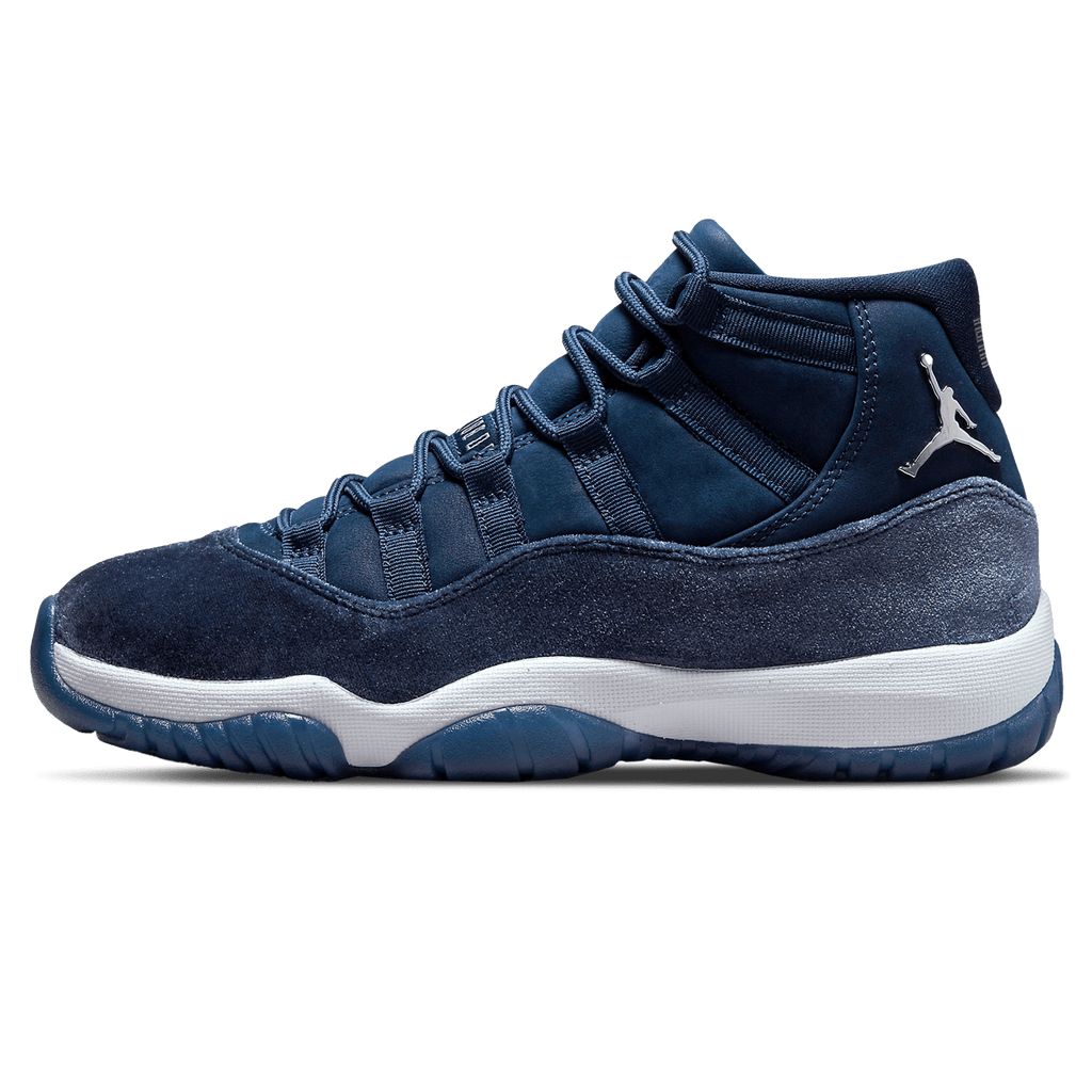 Air Jordan 11 Retro Wmns 'Midnight Navy Velvet' — UK 2.5 | EU 35.5 | US 5 — Front View