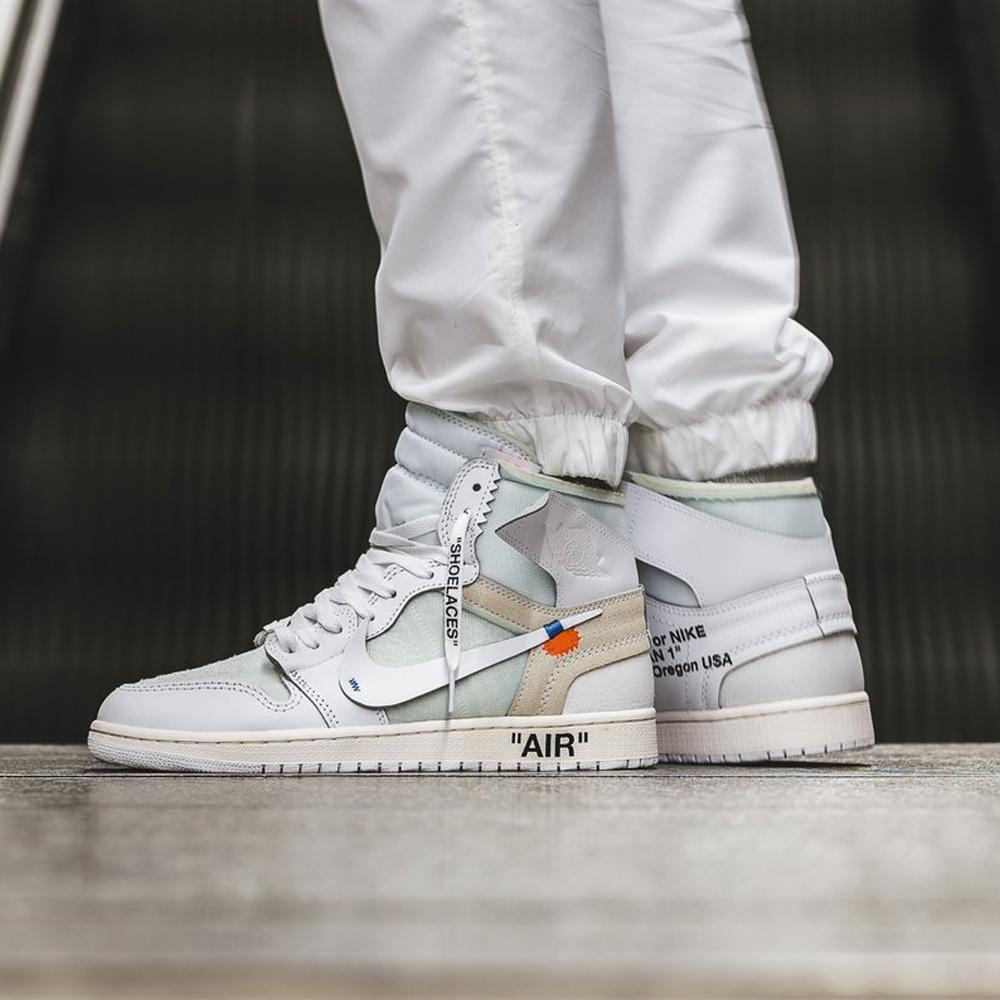 Air Jordan 1 x OFF-WHITE NRG GS — UK 13.5 | EU 32 | US 1Y — Lifestyle View