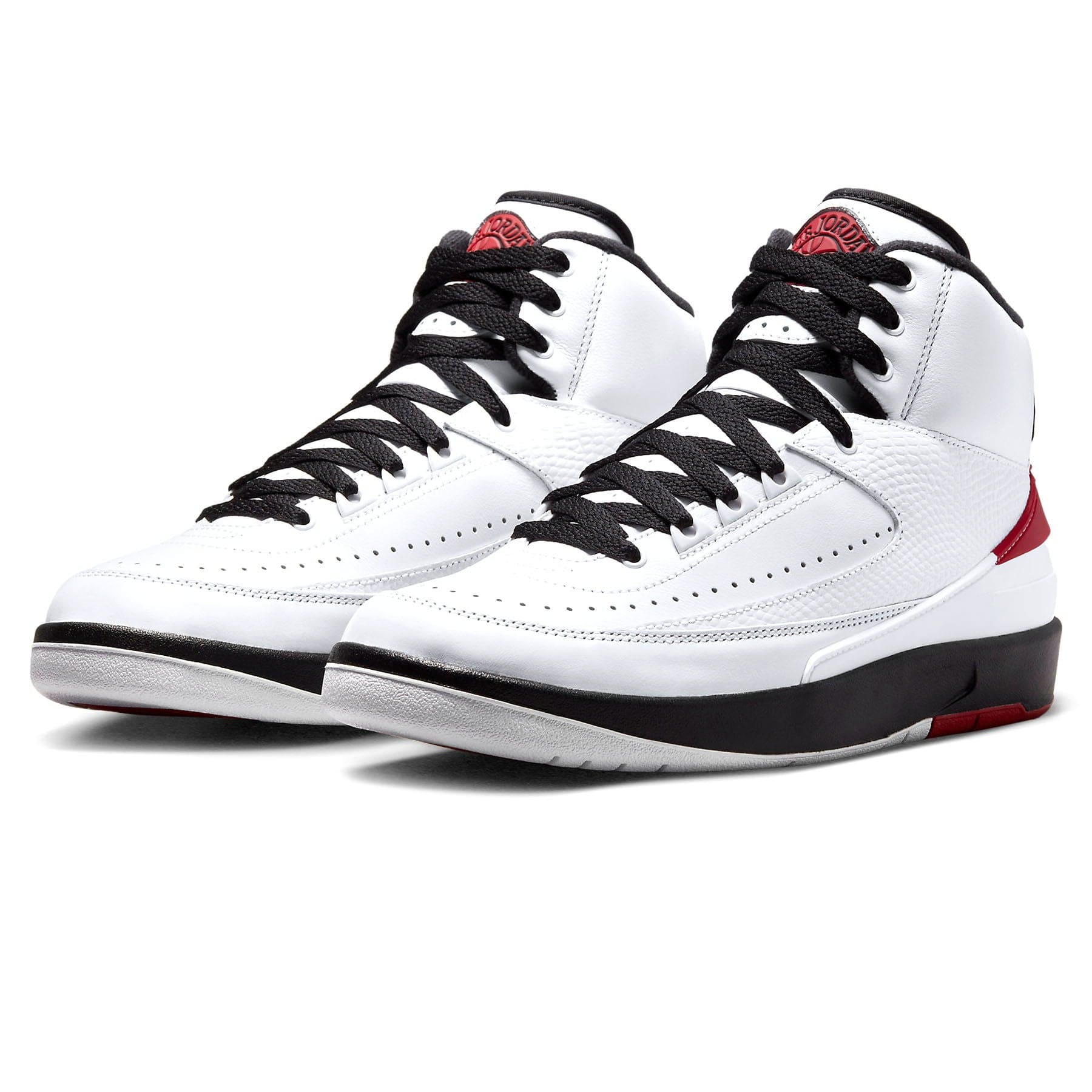 Air Jordan 2 Retro Wmns 'Chicago' 2022 — UK 2.5 | EU 35.5 | US 5 — Side View