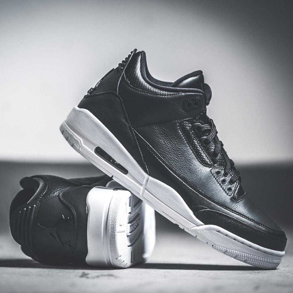 Air Jordan 3 Retro Cyber Monday — UK 3 | EU 35.5 | US 3.5 — Top View