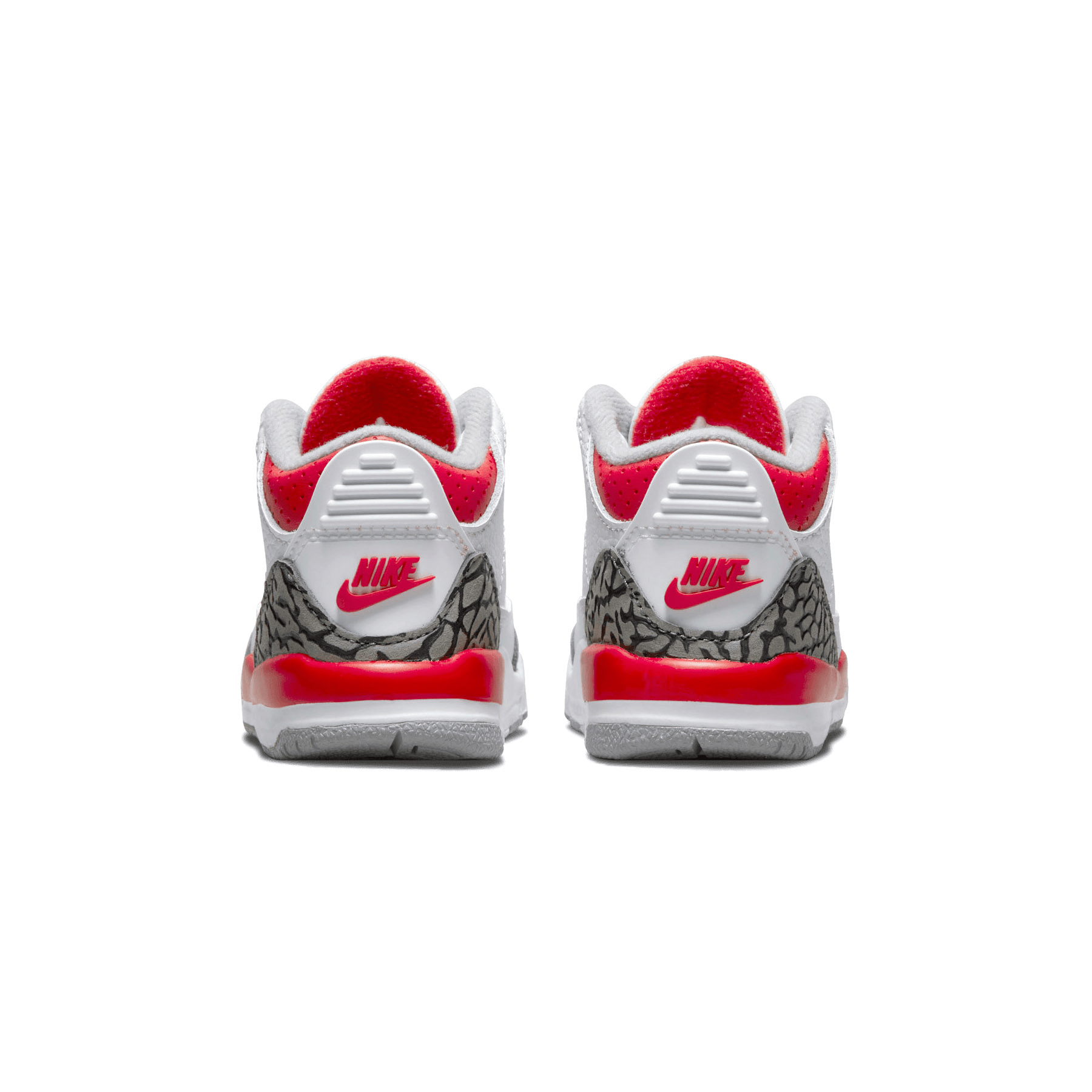 Air Jordan 3 Retro TD 'Fire Red' 2022 — UK 0C | EU 15 | US 0C — Detail View