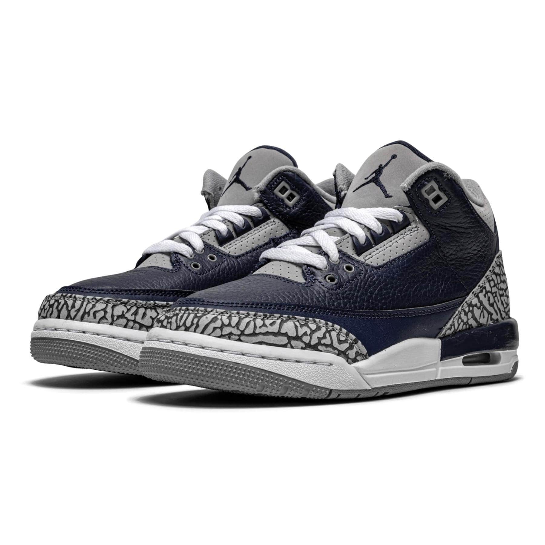 Air Jordan 3 Retro GS 'Georgetown' — UK 13.5 | EU 32 | US 1Y — Side View