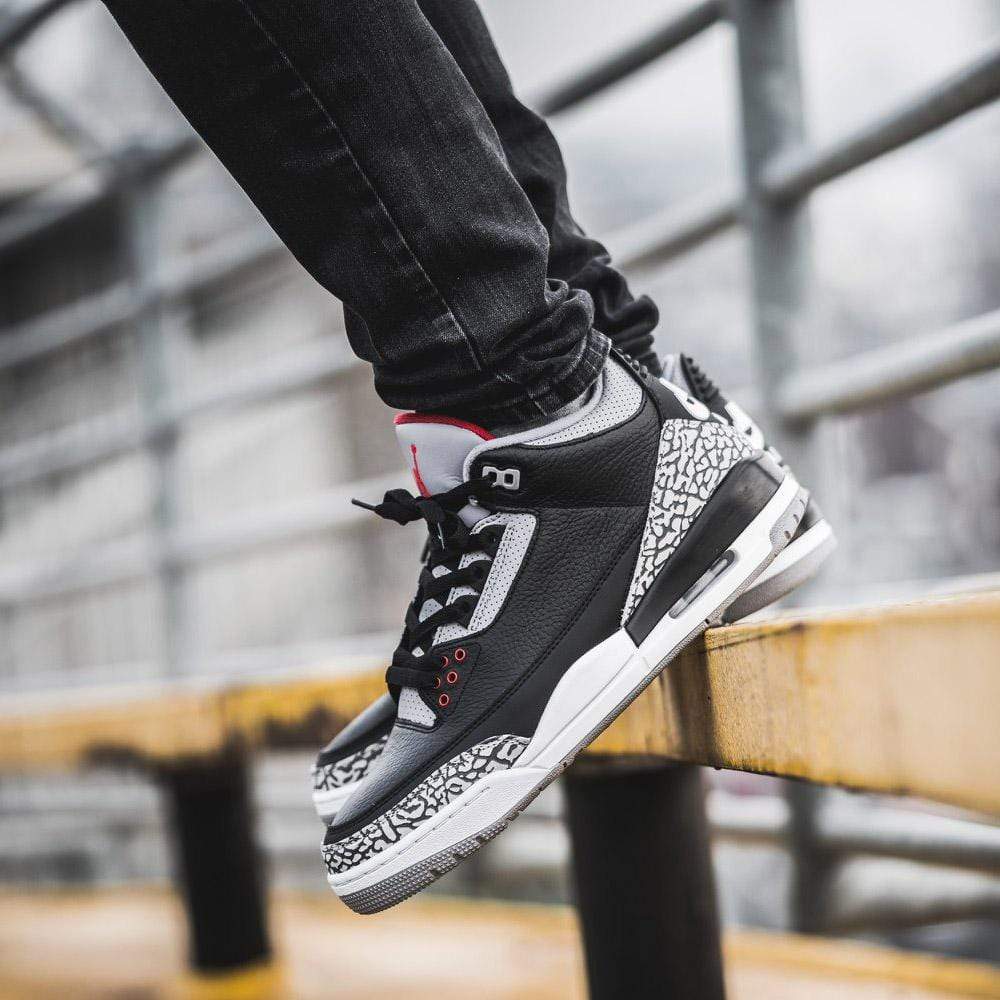 Air Jordan 3 Retro OG 'Black Cement' — UK 3 | EU 35.5 | US 3.5 — Alternate View 7