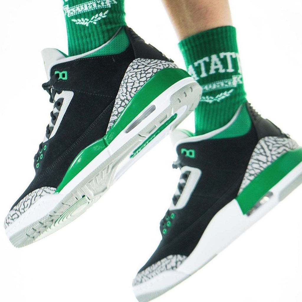 Air Jordan 3 Retro 'Pine Green' — UK 3 | EU 35.5 | US 3.5 — Alternate View 7
