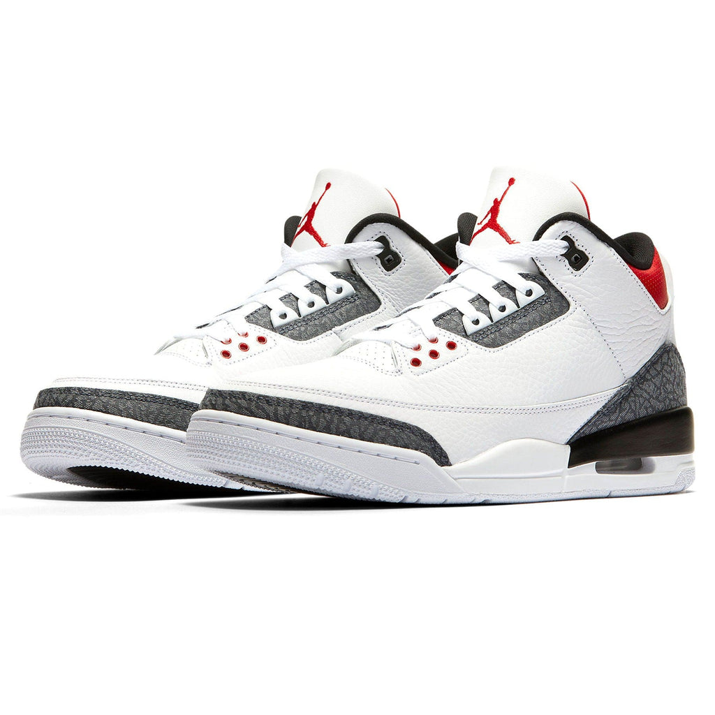 Air Jordan 3 Retro Denim SE 'Fire Red' — UK 3 | EU 35.5 | US 3.5 — Side View