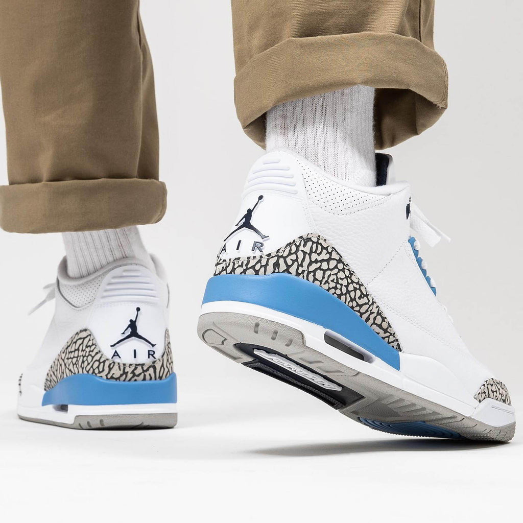Air Jordan 3 Retro 'UNC' — UK 3 | EU 35.5 | US 3.5 — Alternate View 8