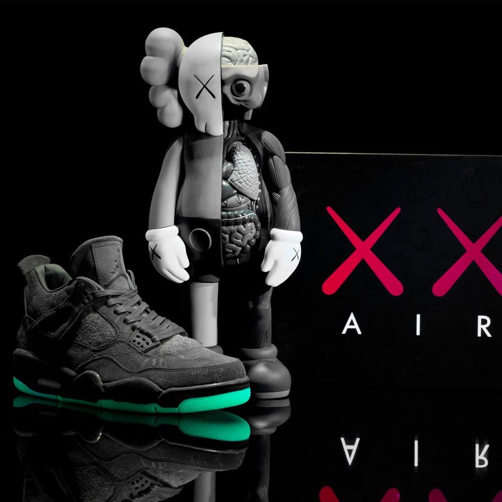 KAWS x Air Jordan 4 Retro 'Cool Grey & White' — UK 3 | EU 35.5 | US 3.5 — Alternate View 7