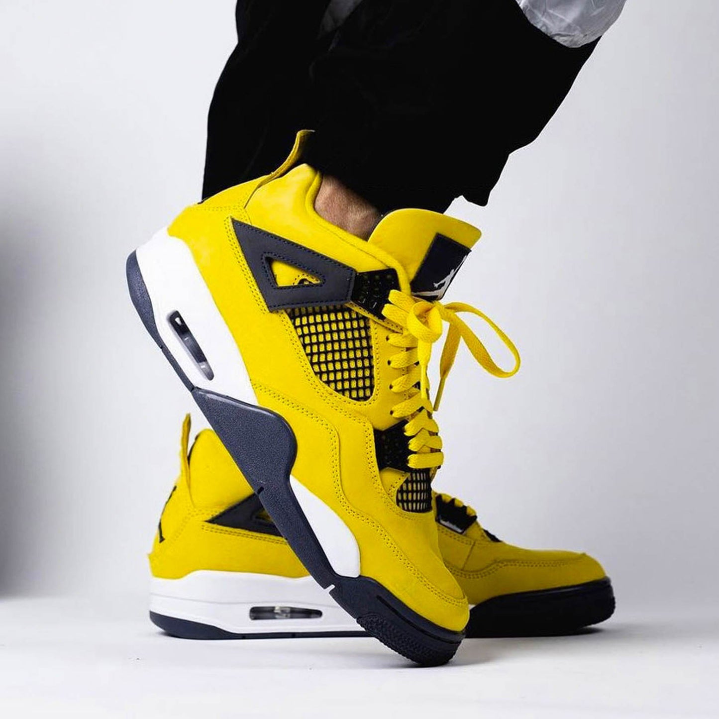 Air Jordan 4 Retro 'Lightning' 2021 — UK 3 | EU 35.5 | US 3.5 — Lifestyle View
