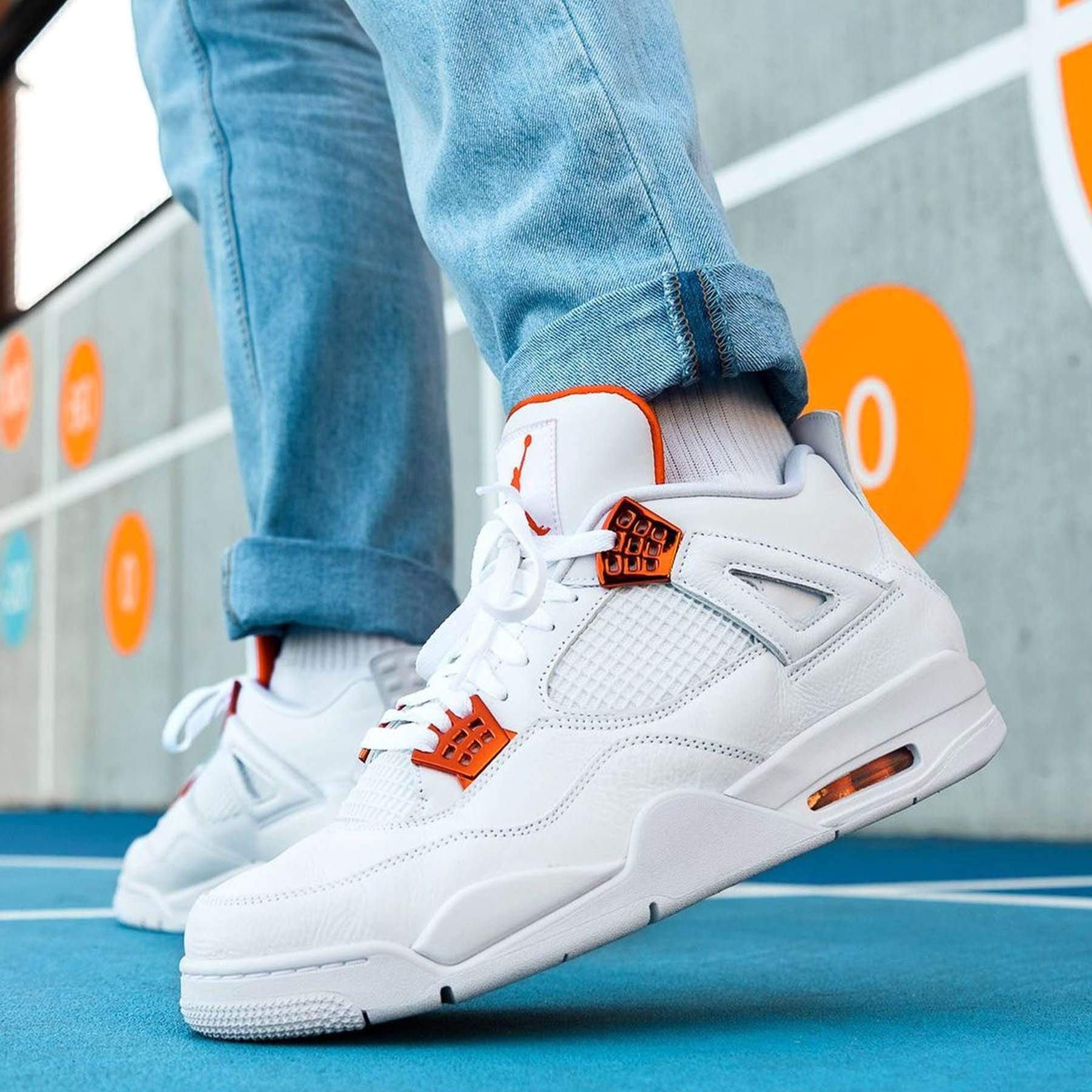 Air Jordan 4 Retro 'Orange Metallic' — UK 3 | EU 35.5 | US 3.5 — Alternate View 7