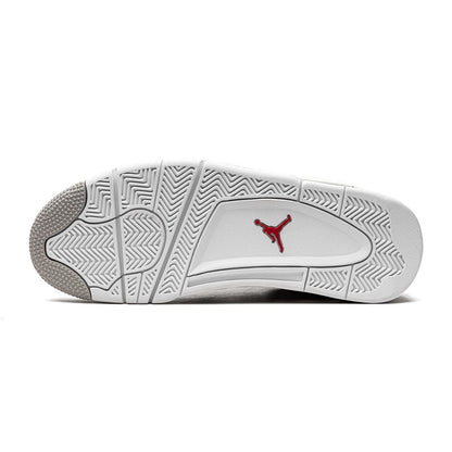 Air Jordan 4 Retro White Oreo 2021 — 6 UK — Lifestyle View