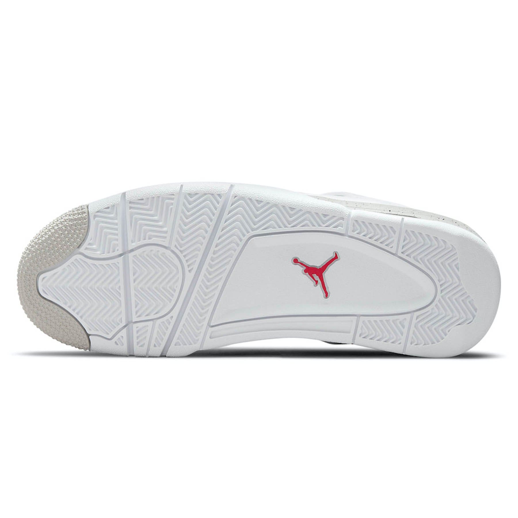 Air Jordan 4 Retro 'White Oreo' — UK 3 | EU 35.5 | US 3.5 — Lifestyle View