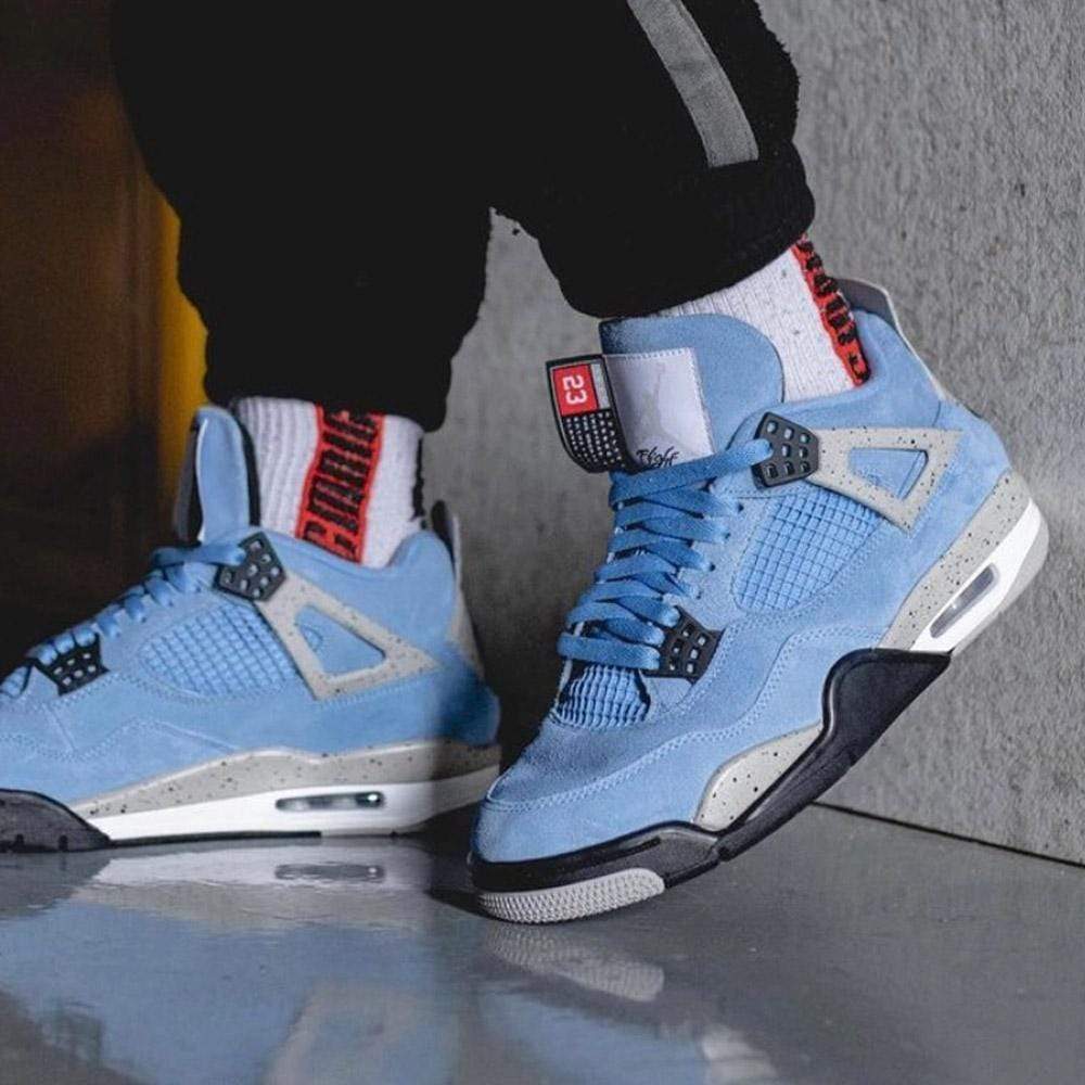 Air Jordan 4 Retro 'University Blue' — UK 3 | EU 35.5 | US 3.5 — Alternate View 7