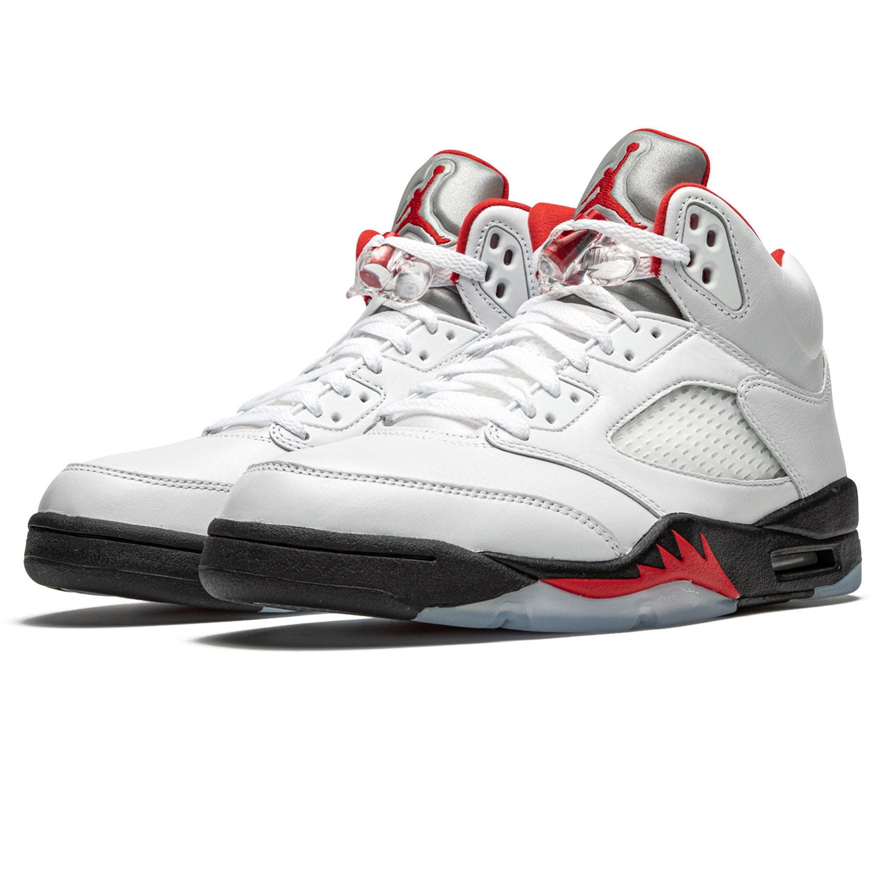 Air Jordan 5 Retro 'Fire Red' 2020 — UK 3 | EU 35.5 | US 3.5 — Side View
