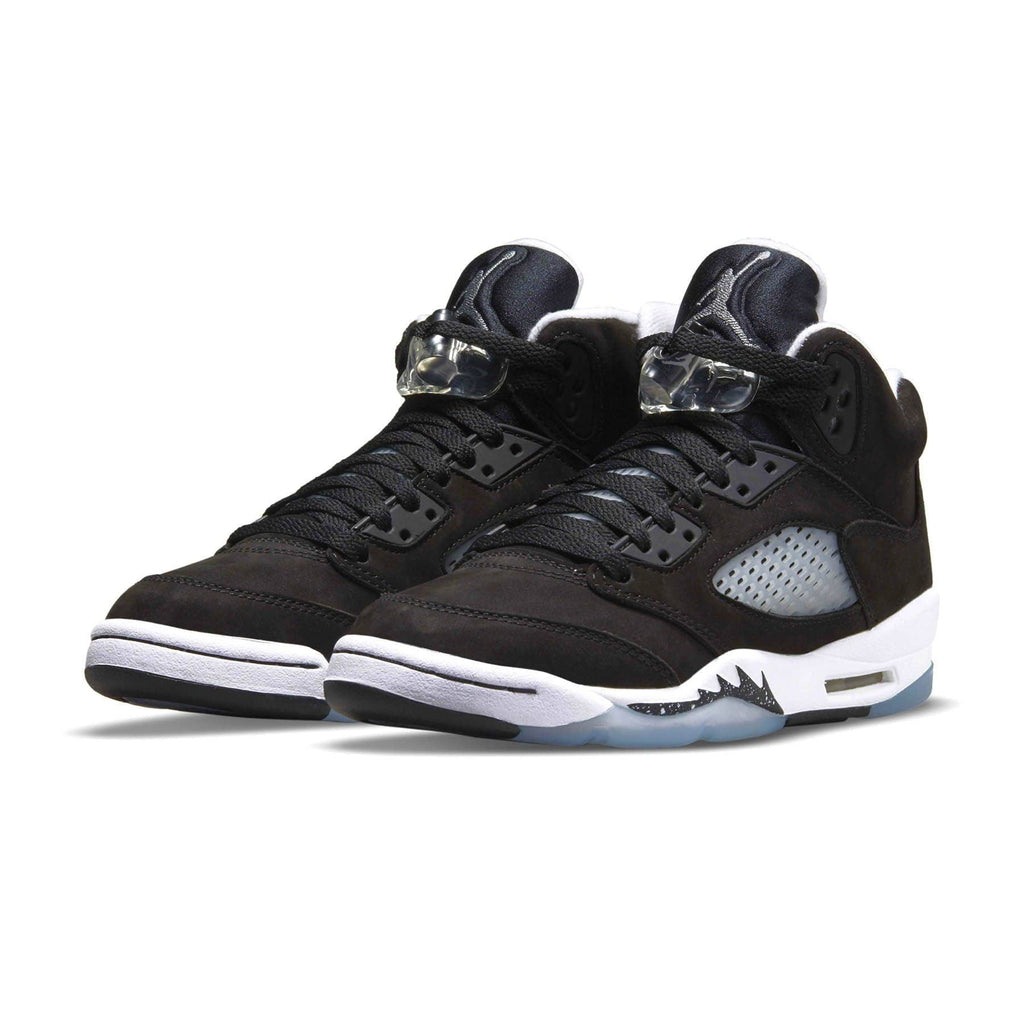Air Jordan 5 Retro GS 'Oreo' 2021 — UK 13.5 | EU 32 | US 1Y — Side View